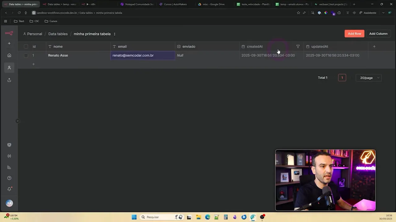 Tela do N8N com DataTable mostrando campo de e-mail editável e registro existente