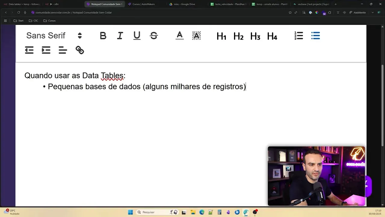 Slide indicando que DataTables funcionam melhor com pequenas bases de dados